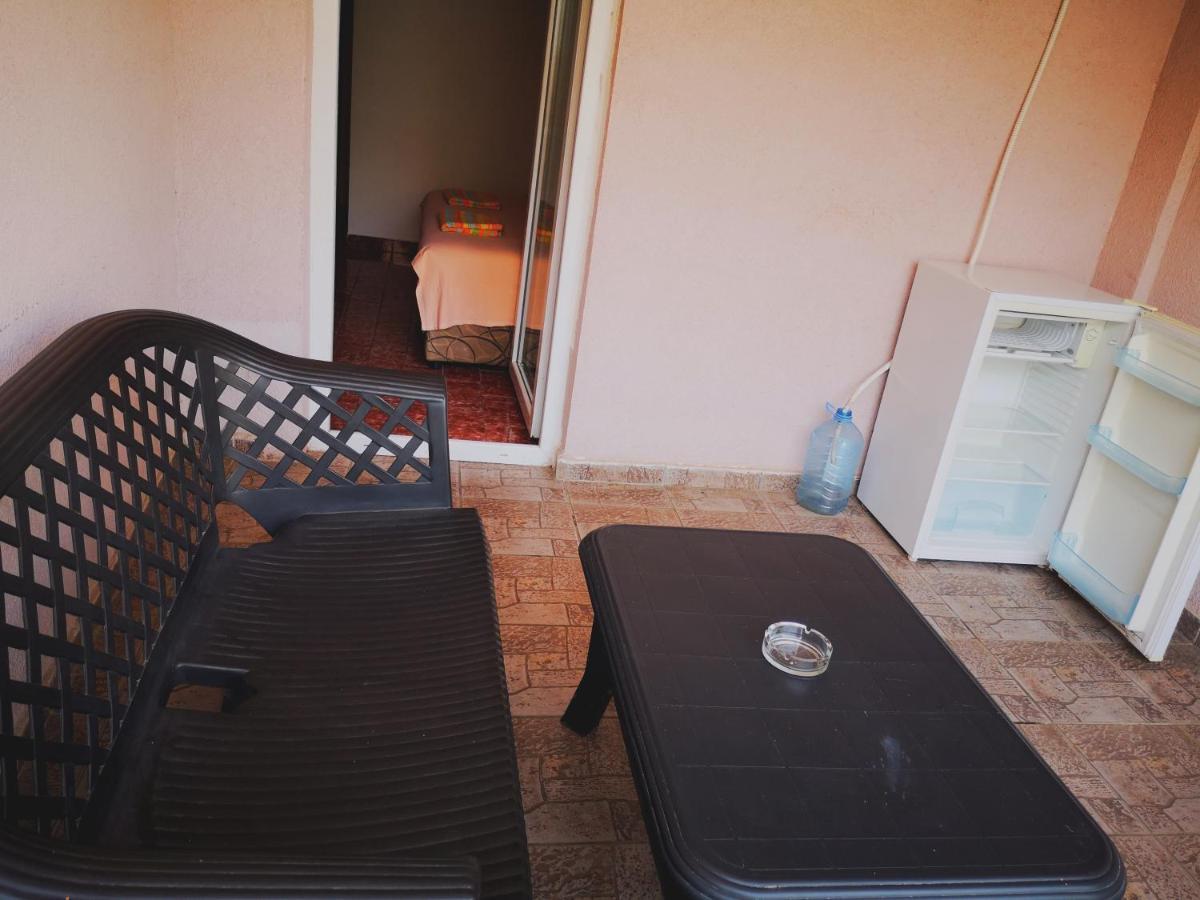 Kuca Todorovic Lägenhet Budva Exteriör bild