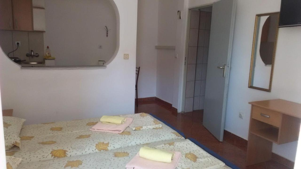Kuca Todorovic Lägenhet Budva Exteriör bild
